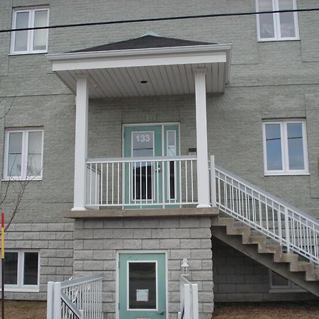 Hostel Espace Globetrotter Rimouski Exterior foto