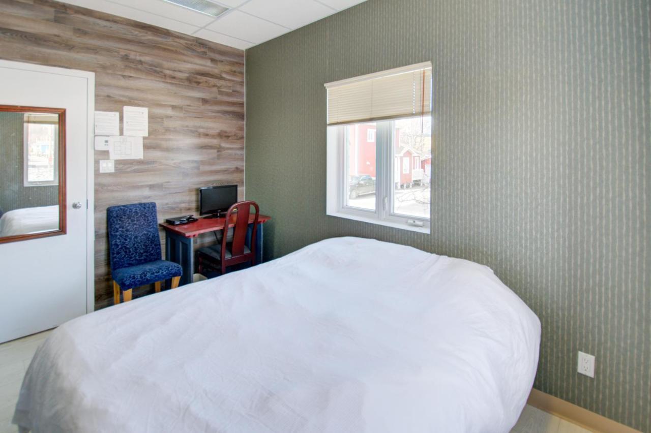 Hostel Espace Globetrotter Rimouski Exterior foto